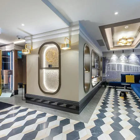 Ξενοδοχείο Eurostars Baixa 4*