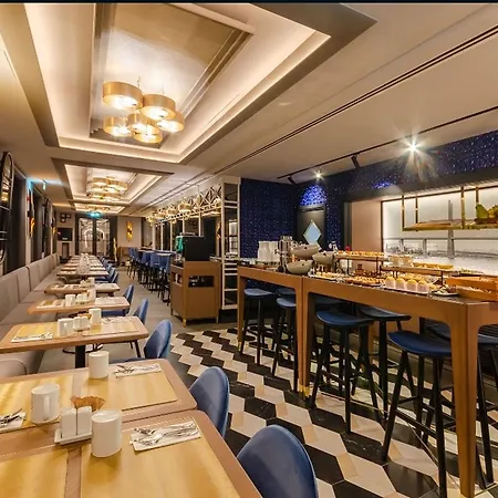 فندق Eurostars Baixa