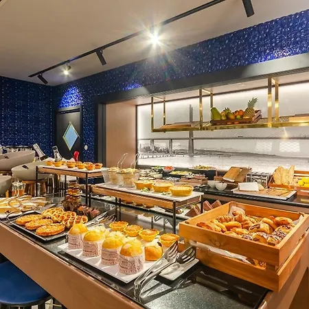 Hotell Eurostars Baixa 4*