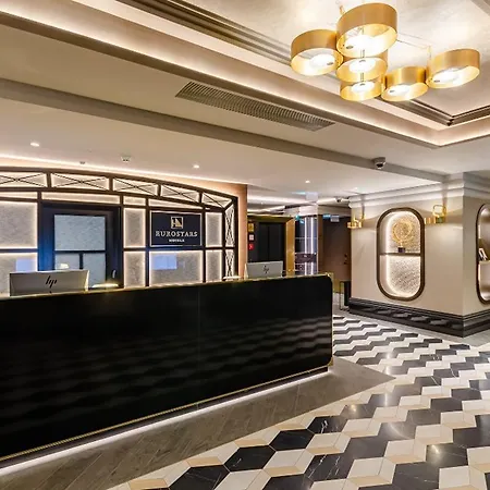 Eurostars Baixa Otel